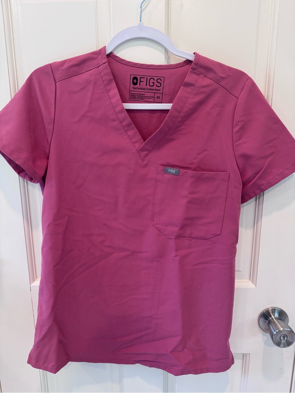 FIGS Women's V-Neck Scrub Top in Berry
